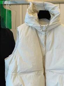 2025秋冬新款女士休闲无袖连帽纽扣门襟背心外套 - 米色 - 查看 4