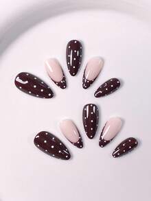 10片手工按压式短指甲贴，波点美甲贴，法式美甲贴纸，棕色美甲贴，红色美甲贴，黑色美甲贴，白色美甲贴，粉色美甲贴，蓝色美甲贴，可爱美甲贴，畅销手工五角星美甲贴，3D瓢虫蝴蝶结装饰杏仁形美甲贴纸，适合女性和女孩 - 棕色 - 查看 5