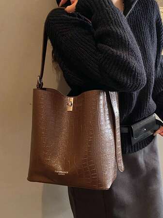 กระเป๋าทรงบัคเก็ตความจุขนาดใหญ่ลายจระเข้สีน้ำตาล, กระเป๋าสะพายไหล่สำหรับเดินทาง, กระเป๋าโท้ทแฟชั่นอเนกประสงค์