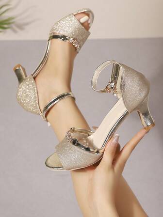 女士搭扣设计时尚纯色水钻装饰高跟凉鞋