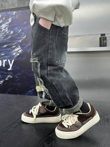 Young Boy Graffiti Distressed Patch Relaxed Fit Jeans, Fall - Blue - View 5