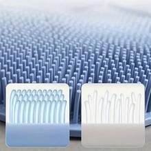 1个猫咪按摩刷，适合猫咪抓挠和自我清洁 - 多功能猫抓板；适用于客厅、宠物猫屋、阳台和浴室，猫刷，猫抓板，猫咪美容，宠物用品，节省空间设计，小巧宠物刷，橡胶刷毛，耐用宠物用品，自我清洁刷，猫咪必备护理用品，宠物爱好者