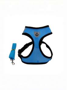 صدرية وقيادة للحيوانات الأليفة: تضمن الراحة والتهوية ضد الجلد عند الارتداء، مما يمنع الشعور بالاختناق أو التعرق. ويمكن ضبط الإحكام بحرية.