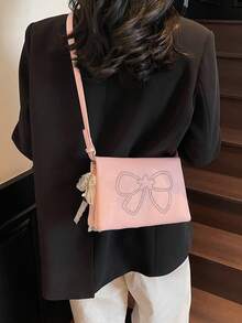 时尚韩版可爱铆钉蝴蝶结单肩包，别致个性化斜挎包带吊坠 - 彩色 - 查看 5