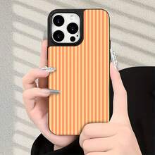 Una elegante funda para teléfono de gato adornada con divertidas bolas de hilo y un diseño de patas juguetonas compatible con   OPPO  17  16  16 ProMax  15  15 ProMax  14  13  12 y  11 Pro hecha de material de TPU y brinda protección a prueba de golpes, regalo perfecto para familiares, amigos, niños, cumpleaños, Halloween, Navidad, novio, novia y San Valentín - Negro - Ver 1