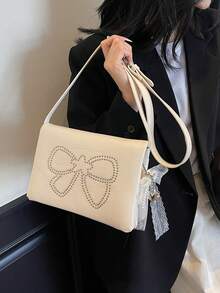 时尚韩版可爱铆钉蝴蝶结单肩包，别致个性化斜挎包带吊坠 - 彩色 - 查看 6