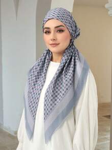 1pc Women's Romantic Floral Print Headscarf, Delicate Lace Trim, Soft And Elegant, Fashionable Hijab Accessory