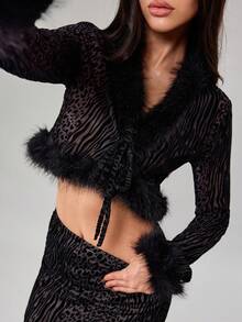 深V领长袖仿皮草豹纹短款上衣 - 黑色 - 查看 2