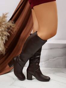 灵感源自漆皮的方头高筒靴，修身粗跟女式骑马靴，秋冬款 - 咖啡棕 - 查看 4