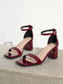 时尚方头粗跟高跟凉鞋，简约优雅的绑带设计，适合日常出行、工作和派对等场合，百搭女士高跟凉鞋，有黑色和红色可选。 - 酒紅色 - 查看 6