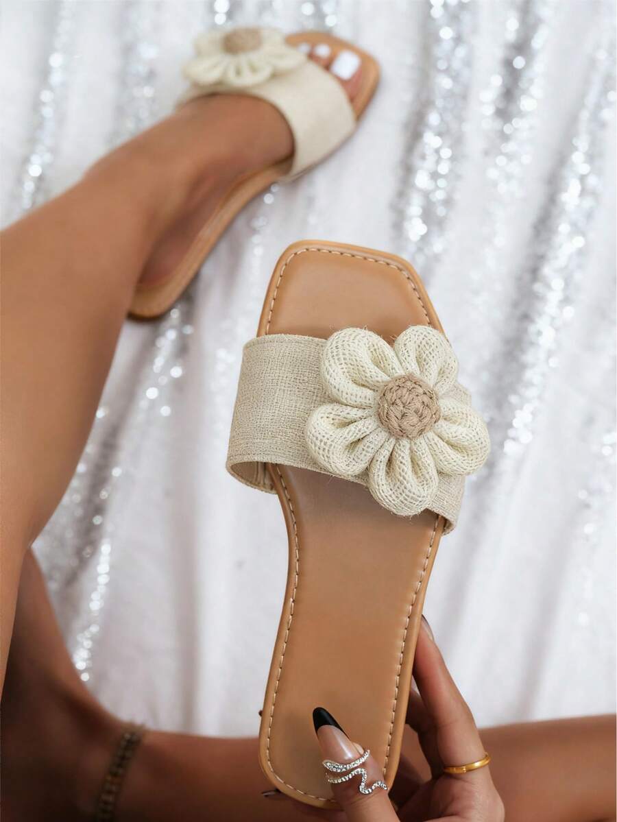 Women's Flat Sandals With Tassels, Versatile Blue Casual Open Toe Slip-On Beach Shoes, 2025 Summer New Casual Plastic Slippers - Beige - View 1