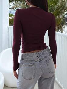 Vaiaye 女士春夏 Y2K 方领长袖修身 T 恤，纯色性感上衣，适合情人节休闲穿着 - 紫紅色 - 查看 7