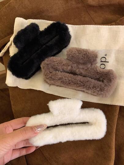 3个/1个装 女士 5.04英寸/12.8厘米 超大号毛绒方形发夹 黑色、白色、卡其色、棕色 轻盈毛绒塑料发夹，时尚百搭 高端优雅 简约纯色发爪，适合日常外出、休闲、派对、通勤、海滩、度假、发型设计、洗脸、沐浴、化妆、服装配饰 优雅发爪 时尚发夹 女士发饰