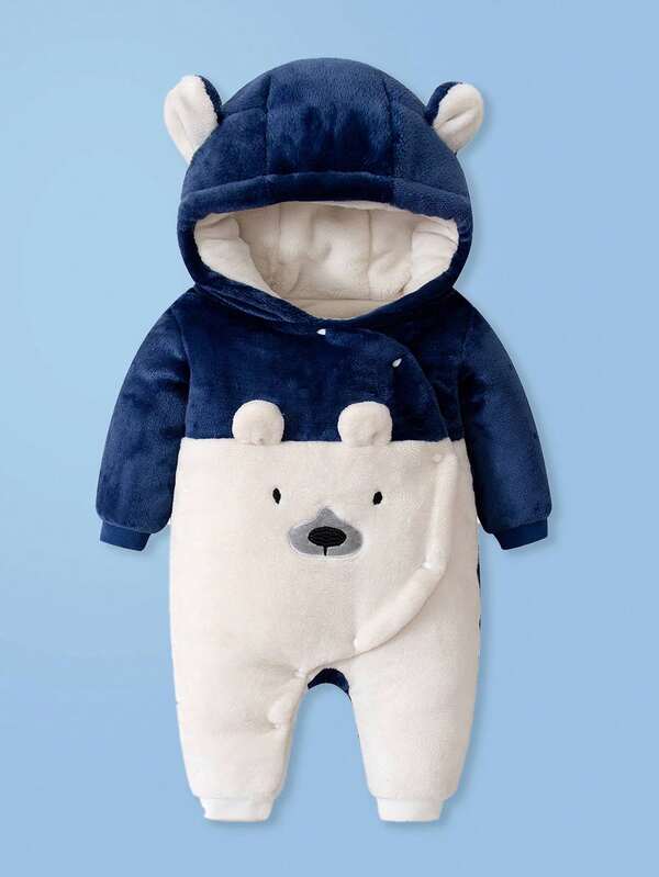 男婴连体衣，秋冬新款法兰绒面料男婴保暖连体衣套装，适合户外旅行