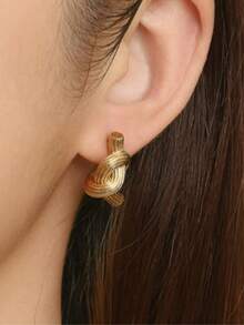 1 Pair Retro Geometric Intertwined Minimalist Chic Earrings, European And American Style