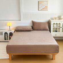 Milk Velvet Waterproof Mattress Pad, Leak-Proof For Elderly And Children, Urine-Proof Mattress Cover