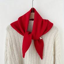 1 Piece High-Quality Striped Blend Shawl For Women, Spring, Autumn, Winter, Korean Style, Versatile, Warm, Triangle Scarf, Neck Warmer, French Retro Striped Knitted Solid Color Triangle Scarf, Multi-Functional, Unique Design, Decorative Neck Warmer Shawl - 純紅色 - 查看 13
