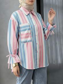 女士适度长袖常规长度衬衫，条纹梭织面料衬衫领，纽扣前喇叭袖