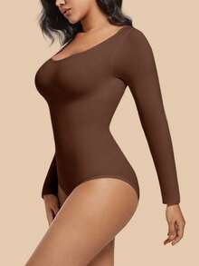 Damen braunes nahtloses langärmeliges Formwäsche-Bodysuit, Bauchkontrolle und Po-Lifting