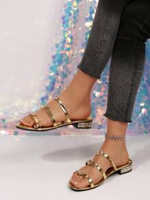 Nuevas sandalias de verano con corazón de strass, sandalias planas de moda para mujer, con punta redonda y tacón cuadrado, brillantes y de tacón bajo para uso exterior - Dorado - Ver 6