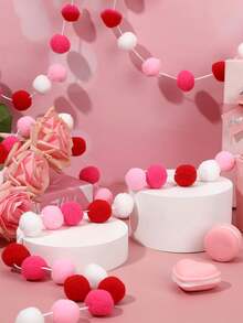 1/2件 6.5英尺毛毡花环，浪漫悬挂式毛绒球花环，适用于情人节、婚礼、生日、新年、节日派对、办公室、客厅、壁炉墙、室内外家居装饰 - 彩色 - 查看 1