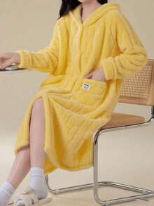 1pc Solid Color Wool Jacquard Casual Robe, Autumn/Winter Warm Thermal Lined Long Sleeve Flannel Hooded Loose Fluffy Bathrobe With Pockets, Women Sleepwear Loungewear, Fall, Cozy - 芥末黃 - 查看 5