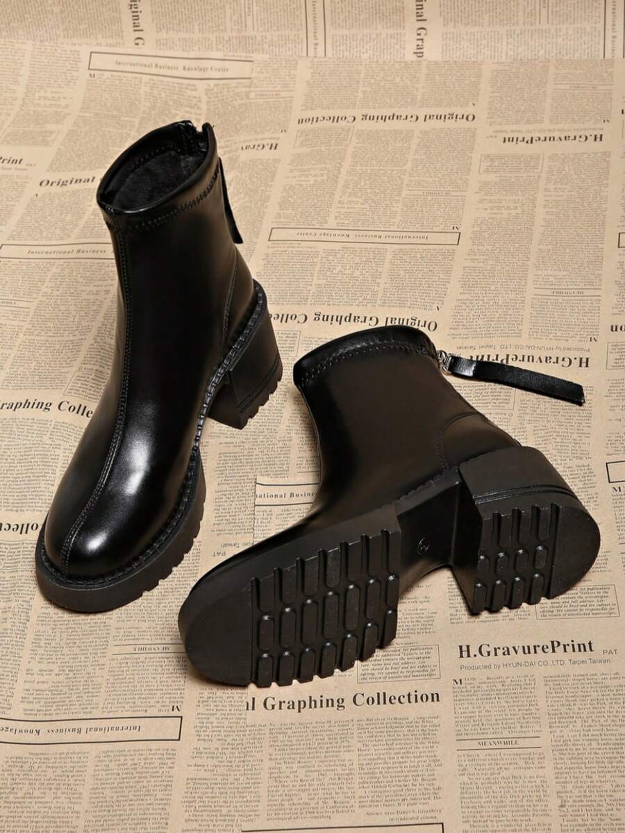 2025 Spring/Autumn Women's Boots, Super Street Style, Sweet & Cool British Style Short Boots, Slim High Heel, Winter Shoes