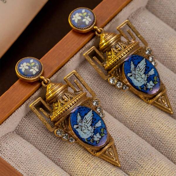 1 Pair Elegant European Palace Style Golden Blue Hanging Earrings With Bird & Painting, Suitable For Women's Daily, Festival Dress, Vacation Wear, Girlfriend Gift, Jewelry Accessory