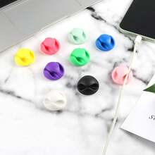 1个硅胶充电器保护套，兼容29W/30W/35W电源适配器，防尘硅胶充电器头保护套 - 綠色 - 查看 6