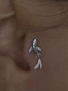 1pc 925 Sterling Silver Koi Fish Flat Nose Stud | Delicate Small Earring | Stackable Earring | Koi Fish Earring | 925 Sterling Silver Jewelry | Suitable For Women's Daily Wear | Sold Individually (Not A Pair) - Multicolor - View 8