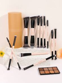 MAANGE 4/3/8/11/12件套专业化妆刷套装，包含双头面部化妆刷、斜角粉底刷、轮廓刷、腮红刷、散粉刷、眼影刷、遮瑕刷、高光刷和晕染刷，并附赠化妆包。化妆工具采用柔软纤维材质，方便携带，是旅行的理想之选。 - 杏色 - 查看 11