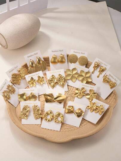 Set de 4 piezas/6 piezas de pendientes de botón dorados exagerados de acero inoxidable, 2 pares o 3 pares al azar, adecuados para uso diario de mujeres o como regalo