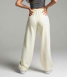 Calça Wide Leg Barra Flare Sofistificada Caimento Estruturado Alta Tendencia Contemporânea  Causal Confortável Moderno Chic - Creme - Visão 3