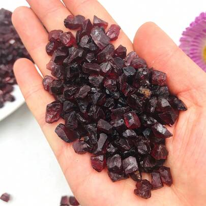 Natural Stone Raw Garnet Chips Crystal Stones Gravel Quartz Mineral Healing Reiki Spiritual Products Meditation Chakra Energy