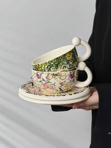 一套法式花卉陶瓷咖啡杯碟，猫尾形把手设计，可作早餐牛奶杯、面包甜点盘、下午茶咖啡杯、拉花杯、果汁杯、办公水杯、情侣水杯、节日礼物杯，馈赠亲友。 - 彩色 - 查看 4