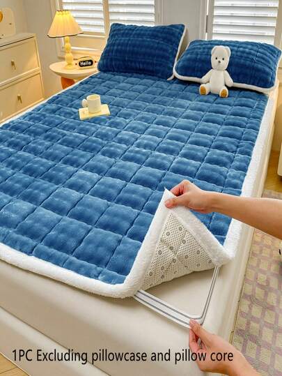 1 件灰色绗缝床垫垫，柔软塔夫绸毛绒深灰色床垫保护套，简约风格床垫罩，4 角弹性带设计适用于弹簧床垫，可折叠存放，易于护理，四季使用