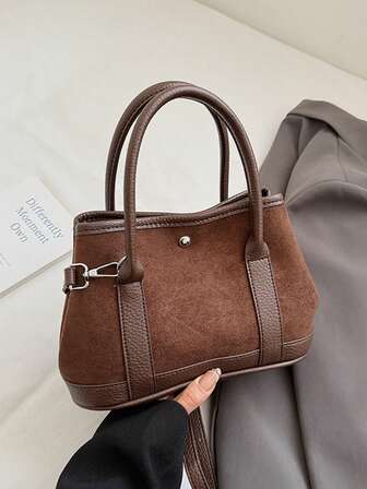 Sac à main marron patchwork, sac de navette à texture de conception de niche, sac bandoulière élégant français