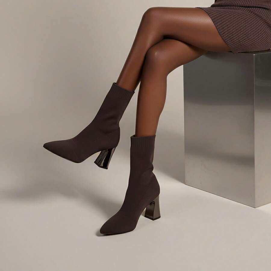 Fall/Winter Women's New Fashion Boots, Elegant Crocodile Embossed Riding Boots, Versatile And Comfortable Classic Women's Shoes,High Heels - Brown - View 1