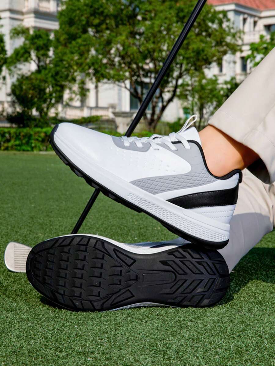 Zapatos de golf para hombres, estilo clásico de negocios profesional de unicolor, cuatro estaciones con cordones antideslizantes para deportes al aire libre, parte superior de cuero y suela de goma con plantilla de EVA. Adecuado para el uso diario de negocios