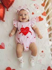 Conjunto de San Valentín para niña recién nacida, mono a rayas con estampado de corazones, sin mangas, con volantes y cuello cuadrado, mono de algodón y lino, ropa para mi primer día de San Valentín con diadema - Rosa - Ver 2
