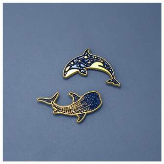 2枚卡通海豚鲸鱼胸针。可爱金属徽章，适合服装、情侣包包别针、翻领别针、奖章，四季皆宜，情人节礼物首选
