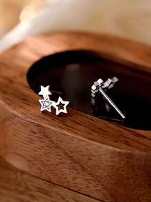925 Sterling Silver Hollow Five-Pointed Star Stud Earrings, Minimalist Personalized Versatile Earrings, Suitable For Women's Daily Wear, Mother, Girlfriend, Easter, Valentine's Day Gift - Star - View 5