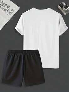 Conjunto de 2 piezas para Hombre con Estampado: Camiseta de Cuello Redondo y Manga Corta y Shorts Cómodos - Blanco - Ver 3
