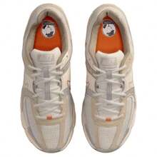 Nike Zoom Vomero 5 Running Shoes Men's Beige - IM6966-104 - 米色 - 查看 4