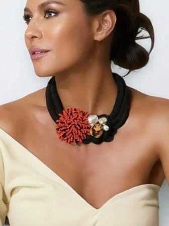 Collar colgante con flores rojas vintage, perlas falsas y rhinestones, diseño exagerado de nicho estilo europeo y americano como accesorio de declaración