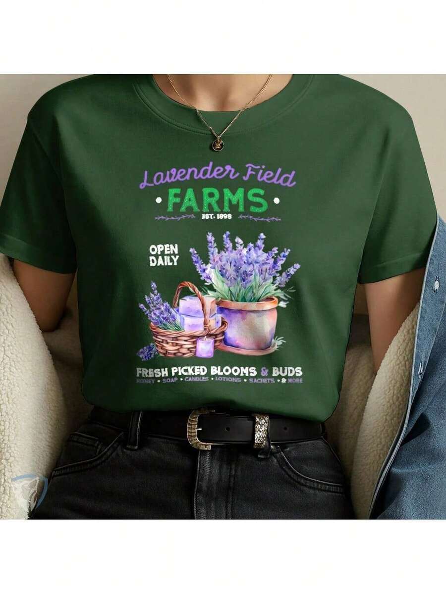 Lavender Field T-Shirt | Artistic Print With Flowers And Countryside Scent - 墨綠色 - 查看 1