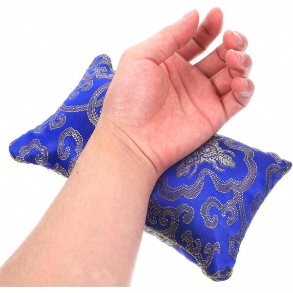 2 Pcs Pulse Pillow Portable Breathable Stain Resistant Reusable Soft Cotton Random Color