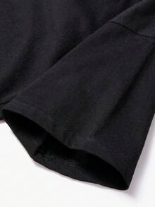Camiseta Casual de Manga Corta para Hombre - Impresión de Tiburón y Gato de Dibujos Animados, Tela Transpirable, Ropa de Calle Cómoda para el Verano, Cuello Redondo, Ajuste Regular, Camiseta de Uso Diario| Camiseta gráfica divertida| Ajuste cómodo - Negro - Ver 7
