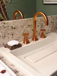 1pc/2pcs Wooden Soap Dish For Shower, Shower Soap Holder, Self Draining Bar Soap Holder For Bathroom, Soap Saver Soap Tray Soap Stand For Homemade Soap