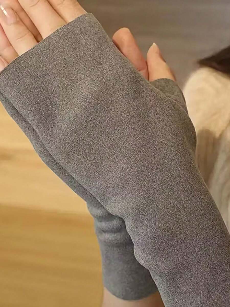 1 双德国天鹅绒触屏手套 - 冬季保暖半指露指手套，兼容智能手机，弹性腕部和柔软掌面，适用于智能手机/平板电脑，可通过智能手机操作，适合休闲户外/办公使用（不含羽毛） - 彩色 - 查看 1